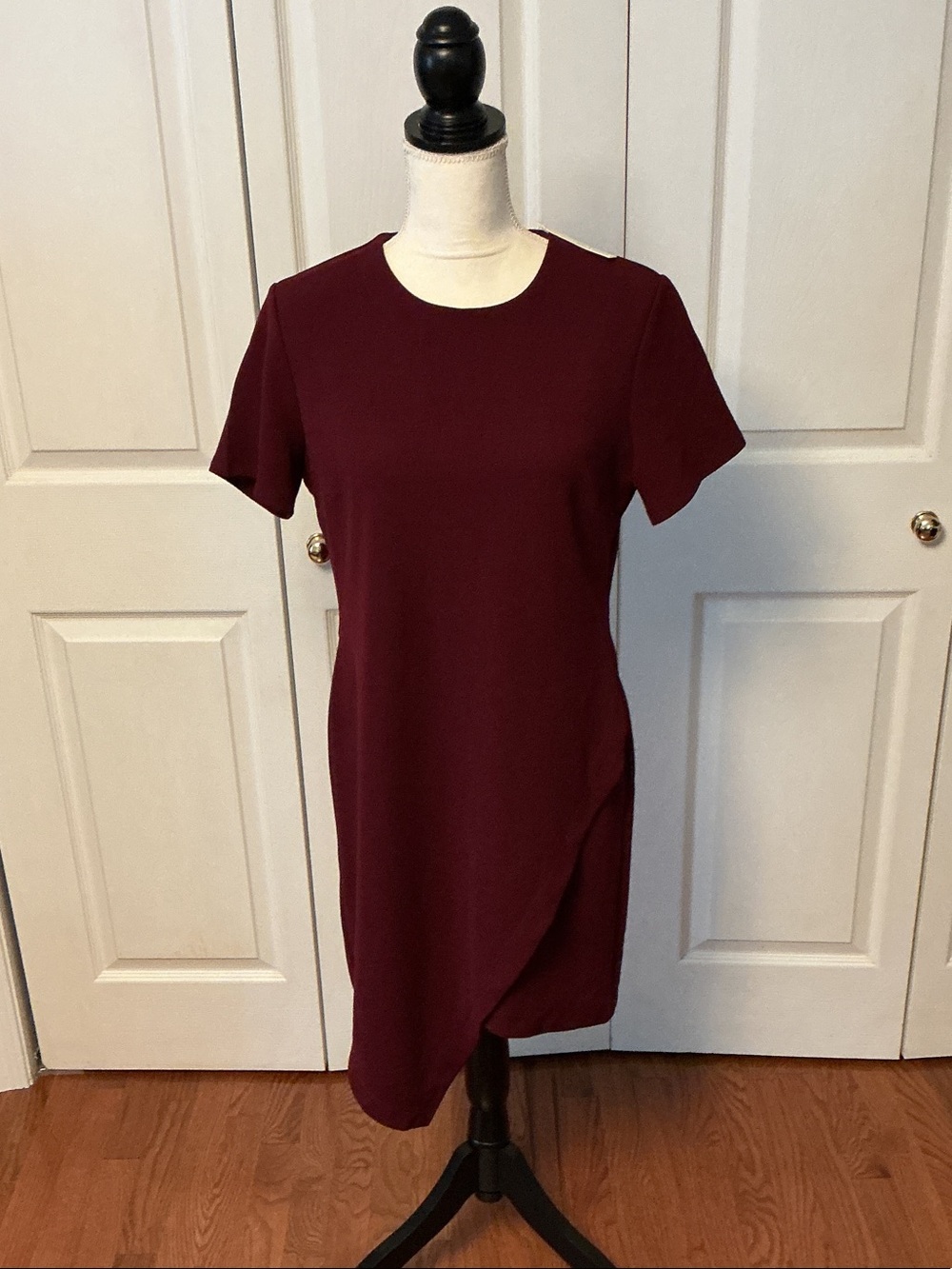 june & hudson Wine Short Sleeve Asymmetrical Mini Dress